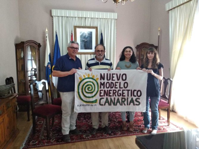 Fuencaliente Un nuevo modelo energético para Canarias - Plataforma y Ayuntamiento 031018.jpeg