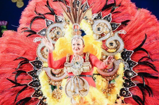 Fantasía_ganadora_gala_gran_dama_canaval_LLAridane (3).jpeg