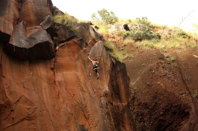 Escalada en Barraco del Agua 3.jpg
