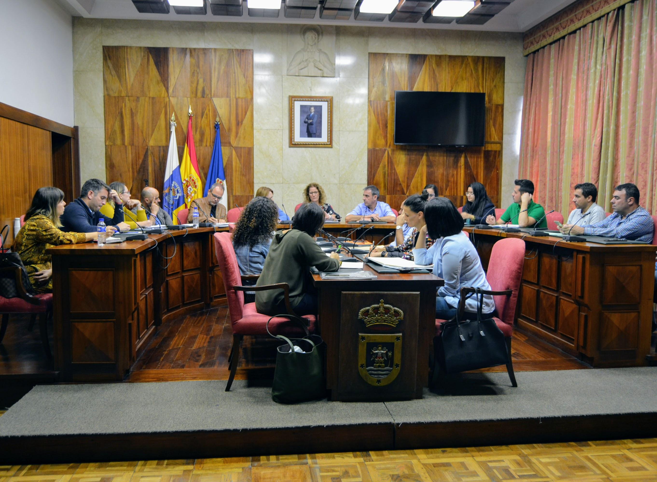 241019 Reunion Ayuntamientos y Empresarios Campaña de Navidad 2.JPG