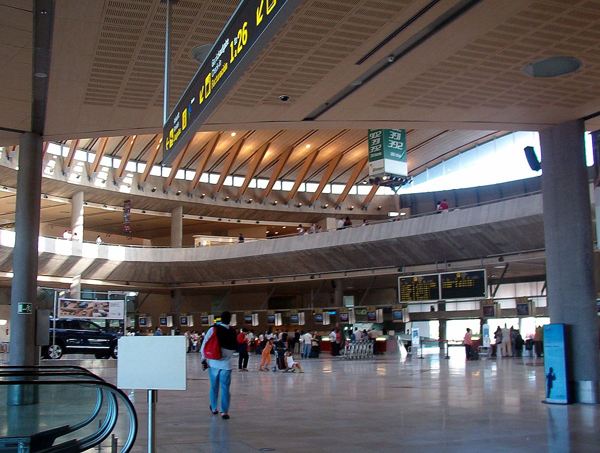 1200px-Terminal_tfn.jpg