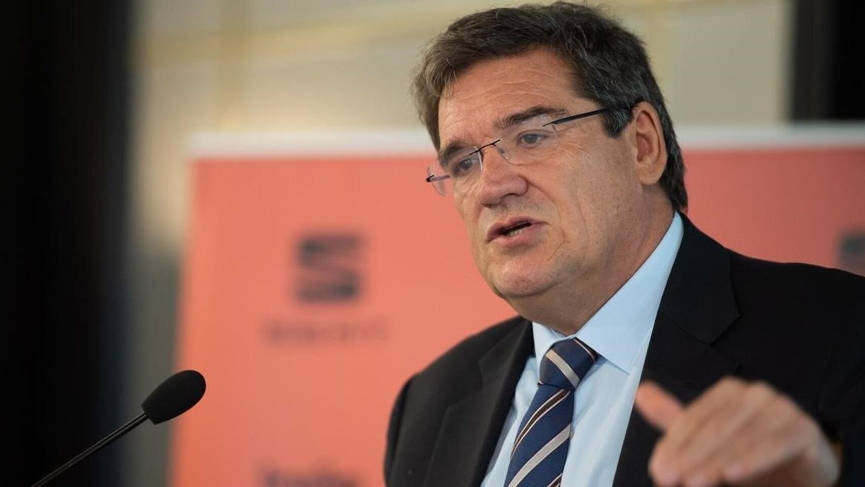 José Luis Escriva, Ministro de Inclusión, Seguridad Social y Migraciones