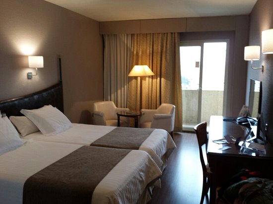 habitacion-hotel-beatriz.jpg
