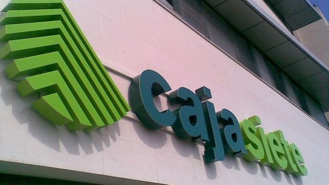 Oficina-entidad-financiera-capital-Cajasiete_EDIIMA20190125_0823_26.jpg