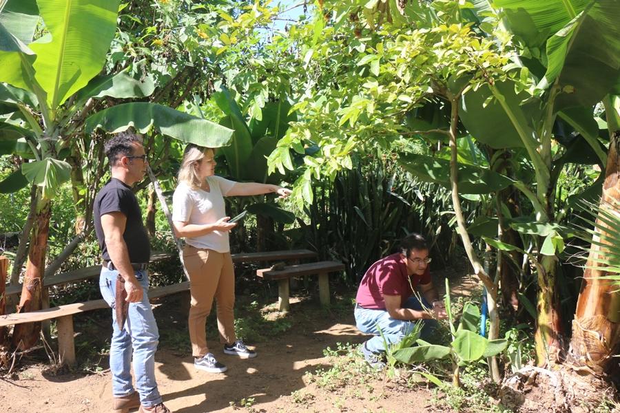 visita finca2.JPG
