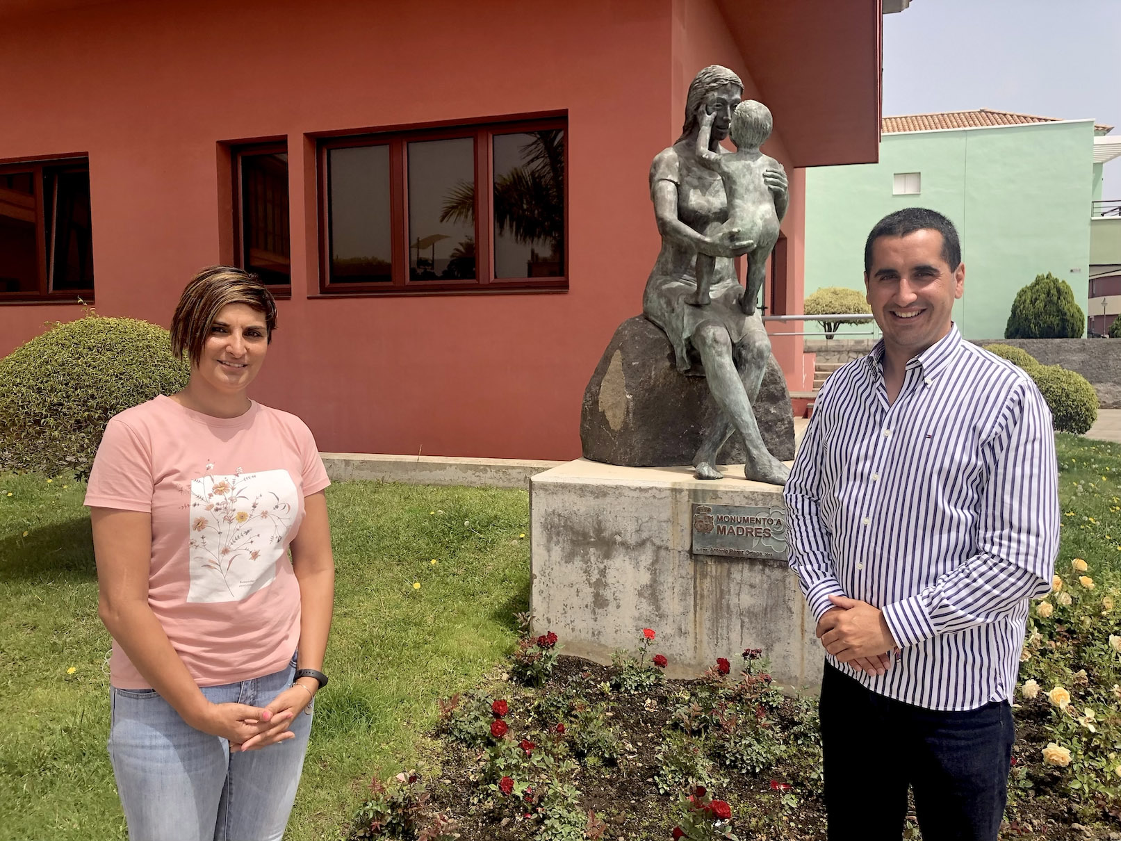 Borja Pérez y Eva Hernández.jpg