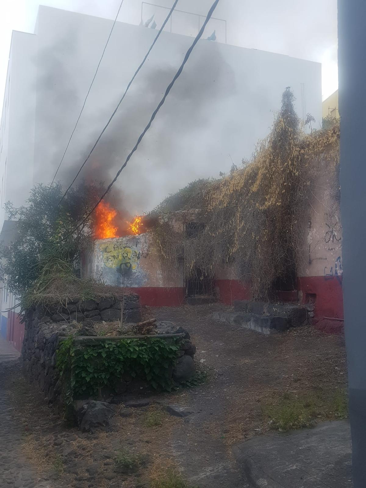 incendio sc palma 2.jpeg