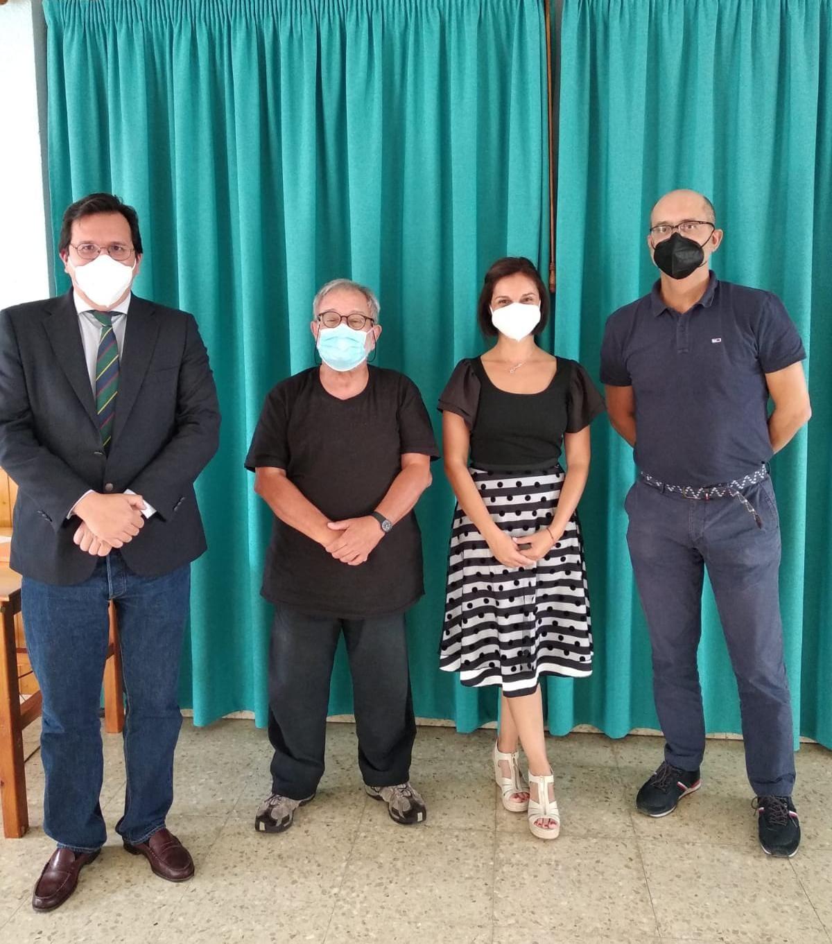 Ponentes y directora de la residencia.jpeg