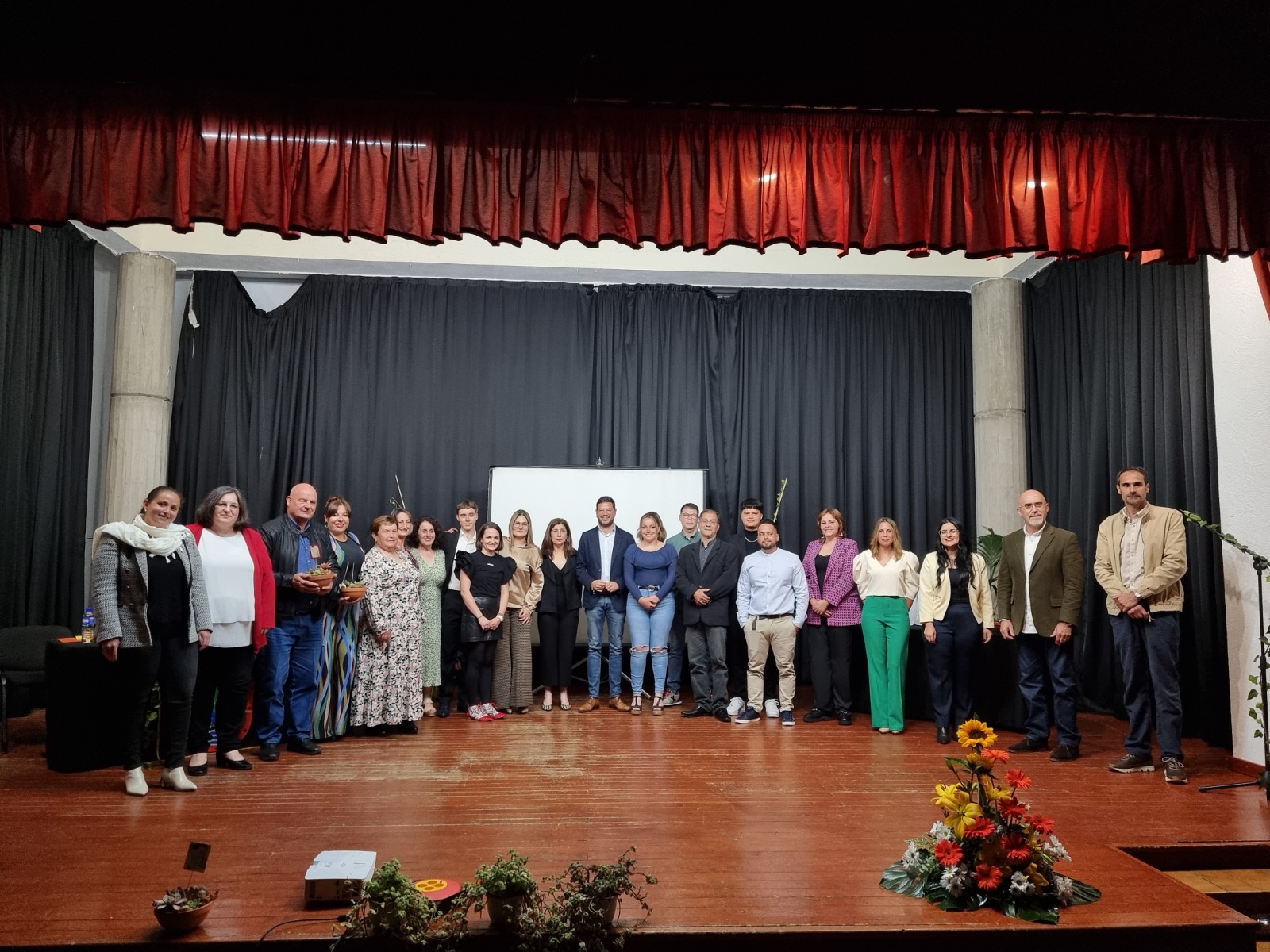 foto pfae florece clausura.jpg