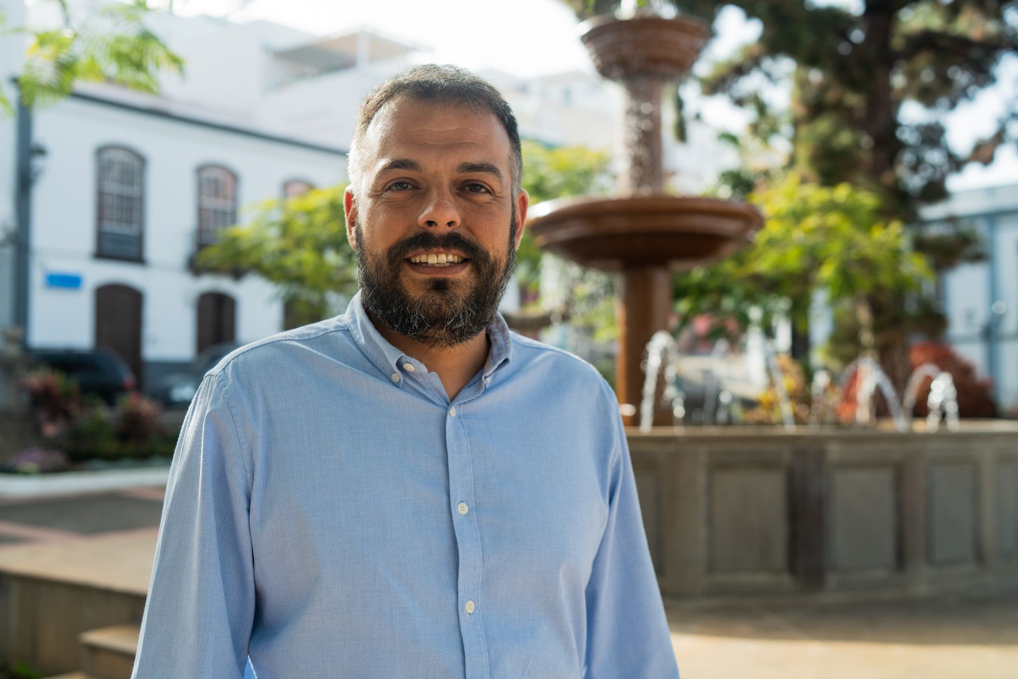 ISRAEL MARTIN.jpg