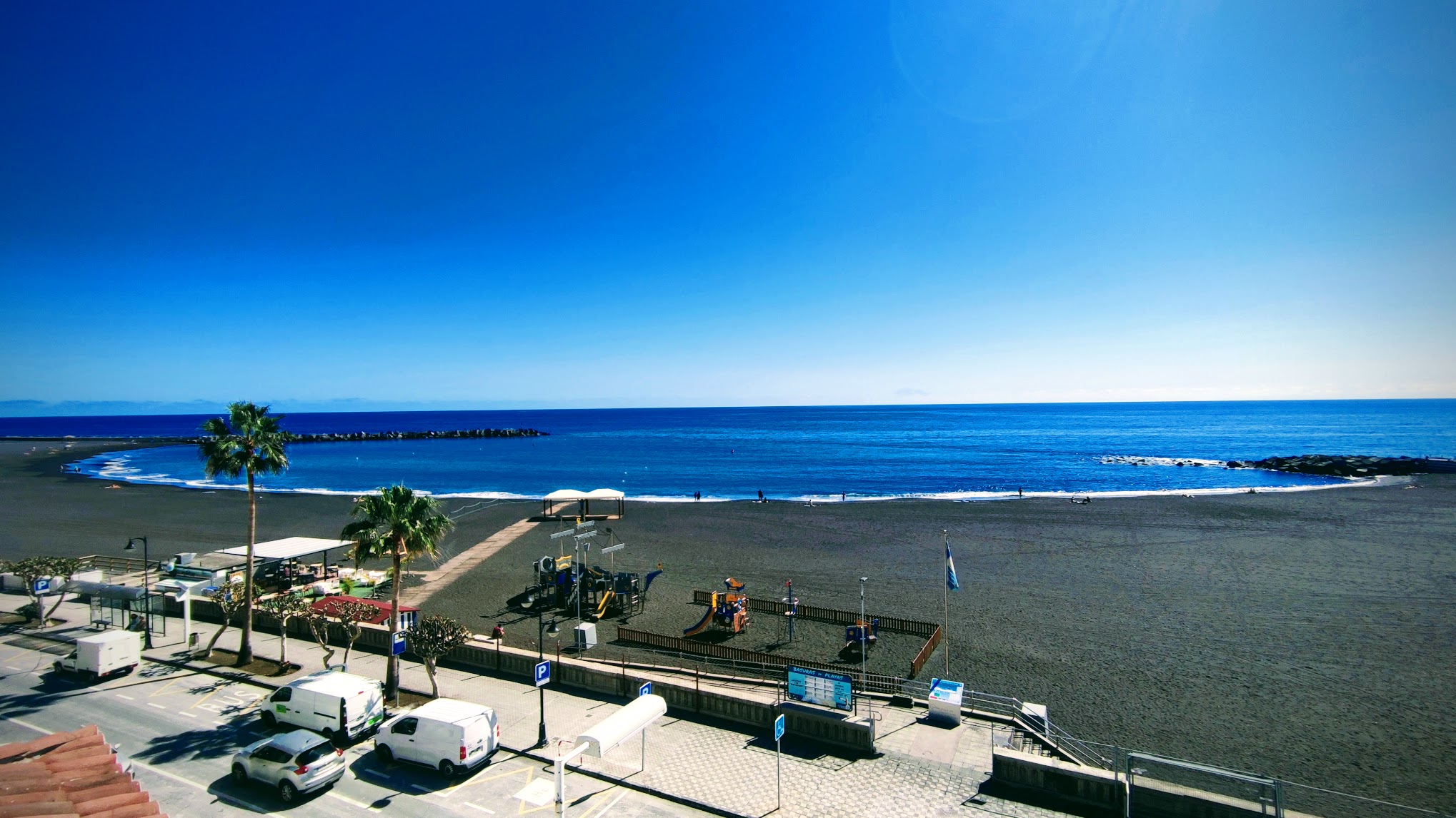 foto playa de Santa Cruz de La Palma.jpg