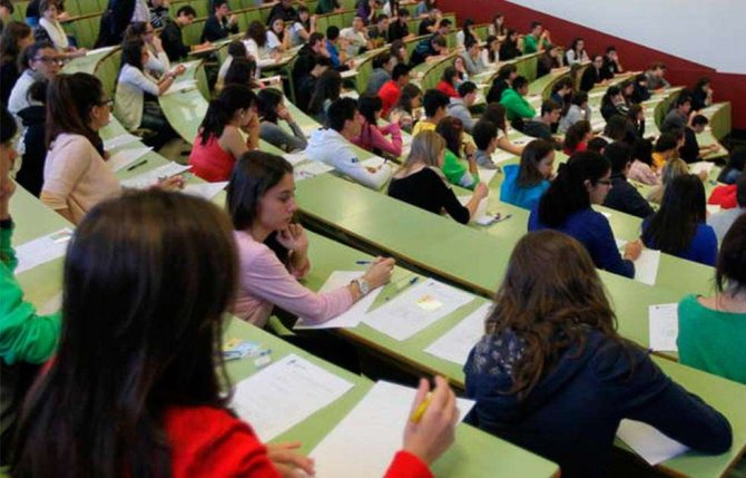 15estudiantes.jpg