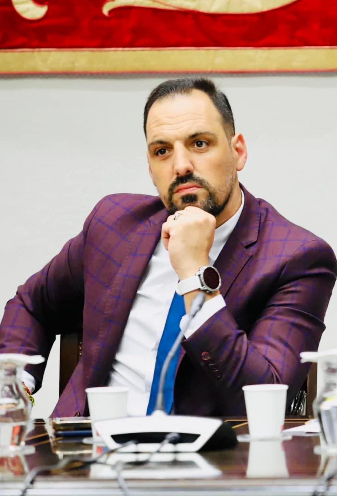 Jonathan Felipe alcalde de Breña Alta.jpg