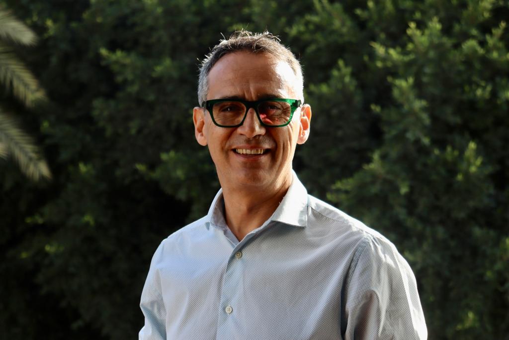 Javier Llamas.jpg
