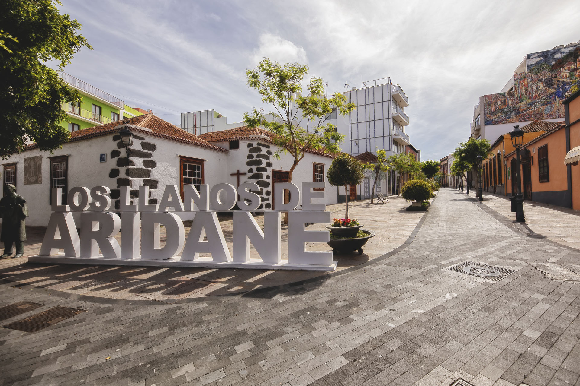 Los Llanos de Aridane mujer destacada.jpg