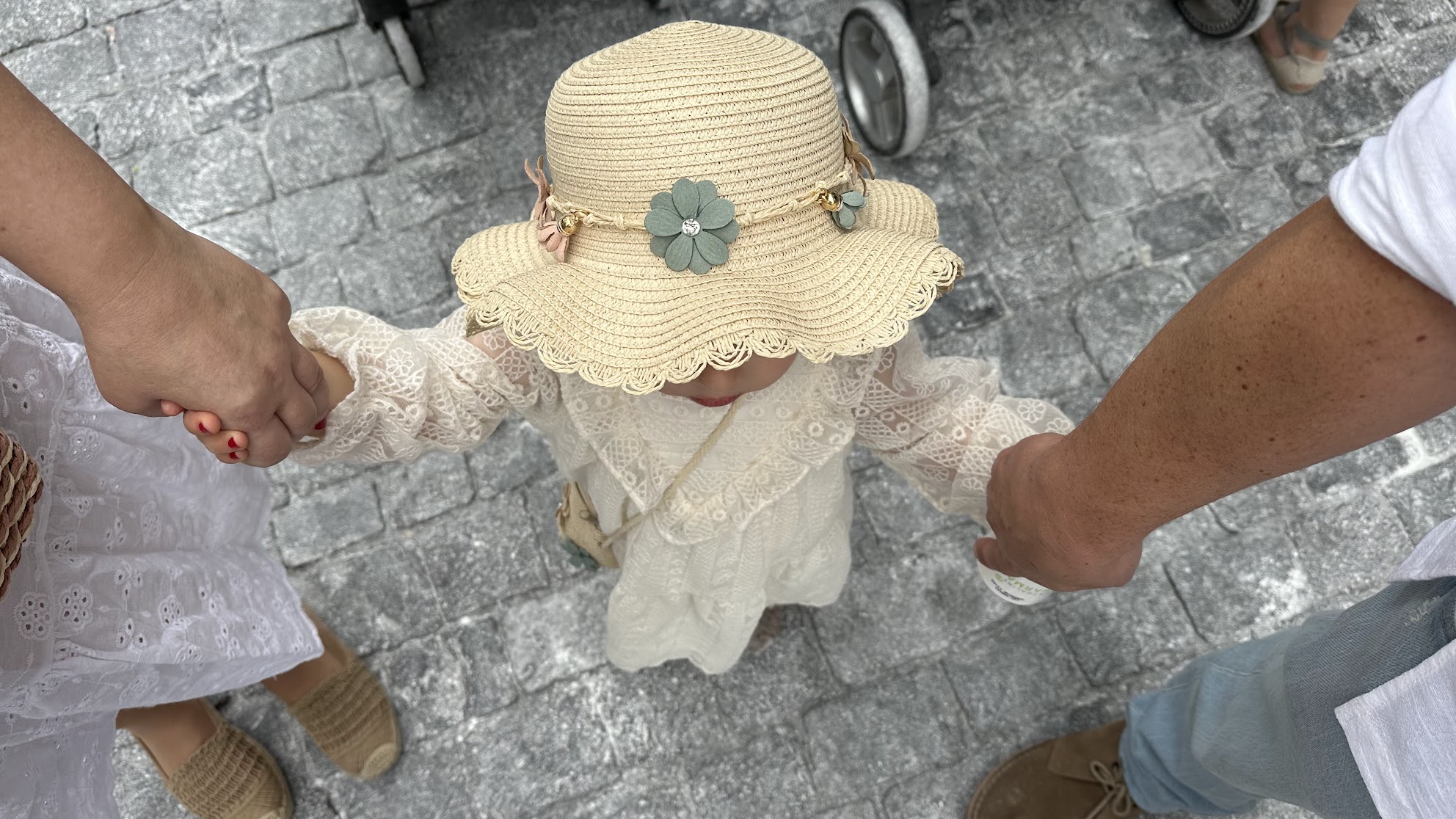 Foto 4 Niñas y niños viven sus primeros indianos en familia.jpg