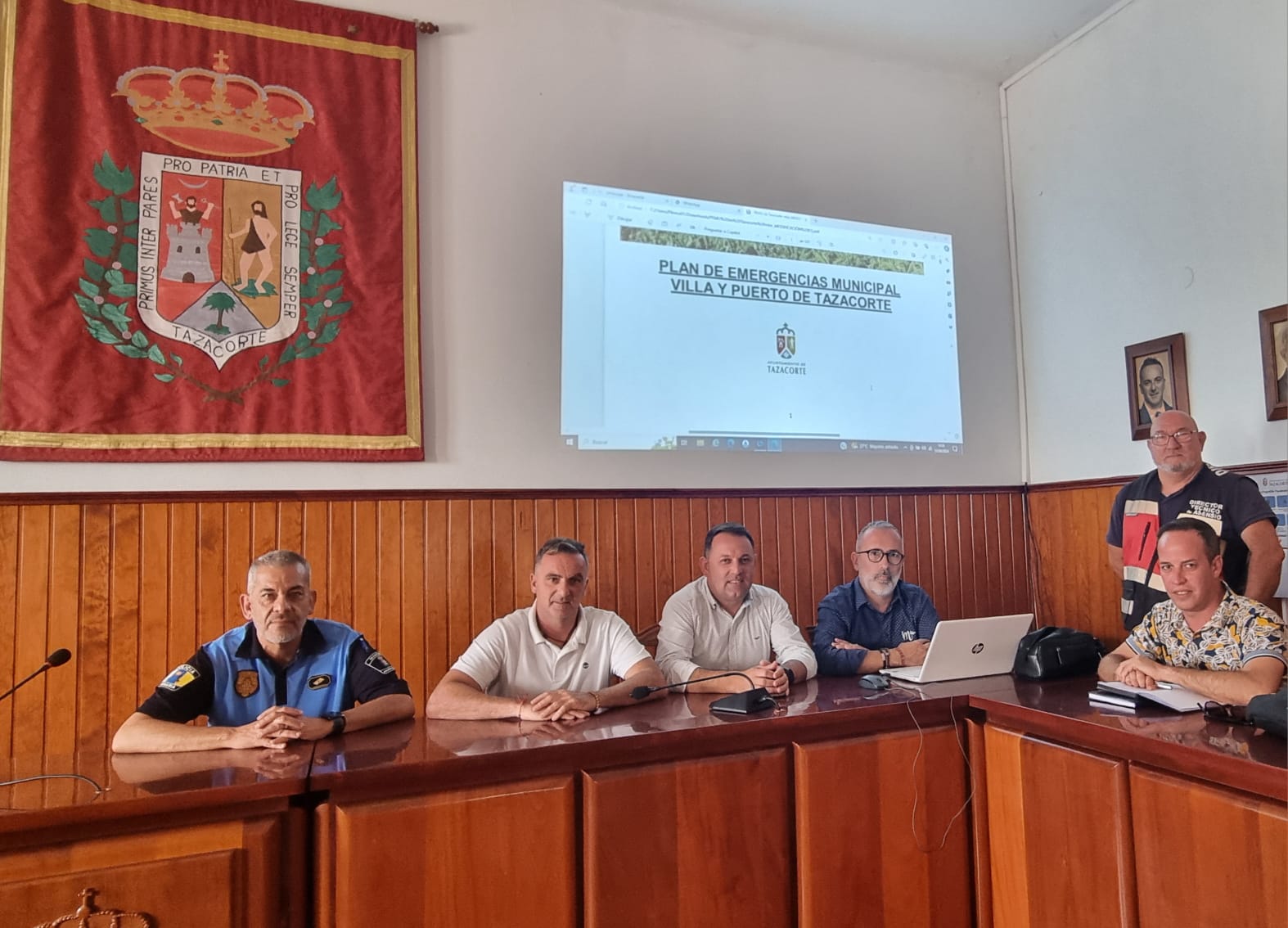 reunión seguridad Tazacorte.jpg