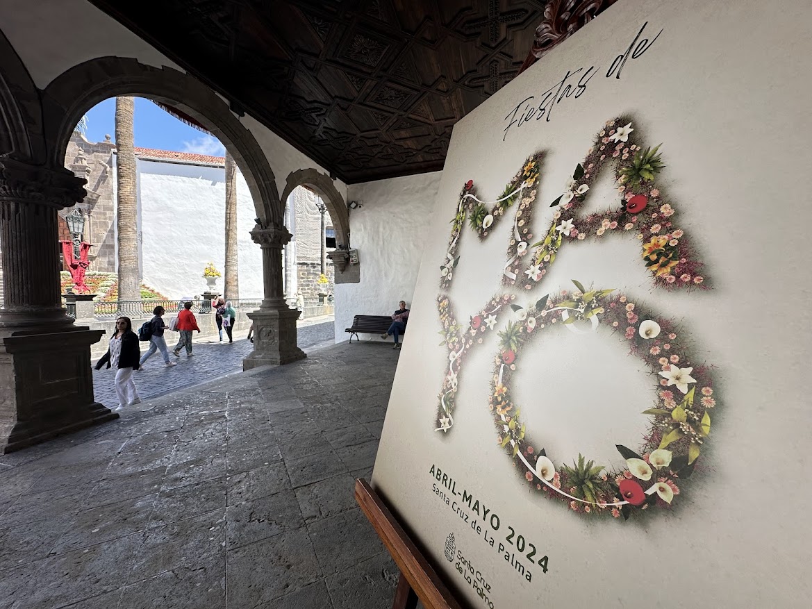 Foto Cartel Fiestas de Mayo de Santa Cruz de La Palma 2024.jpg