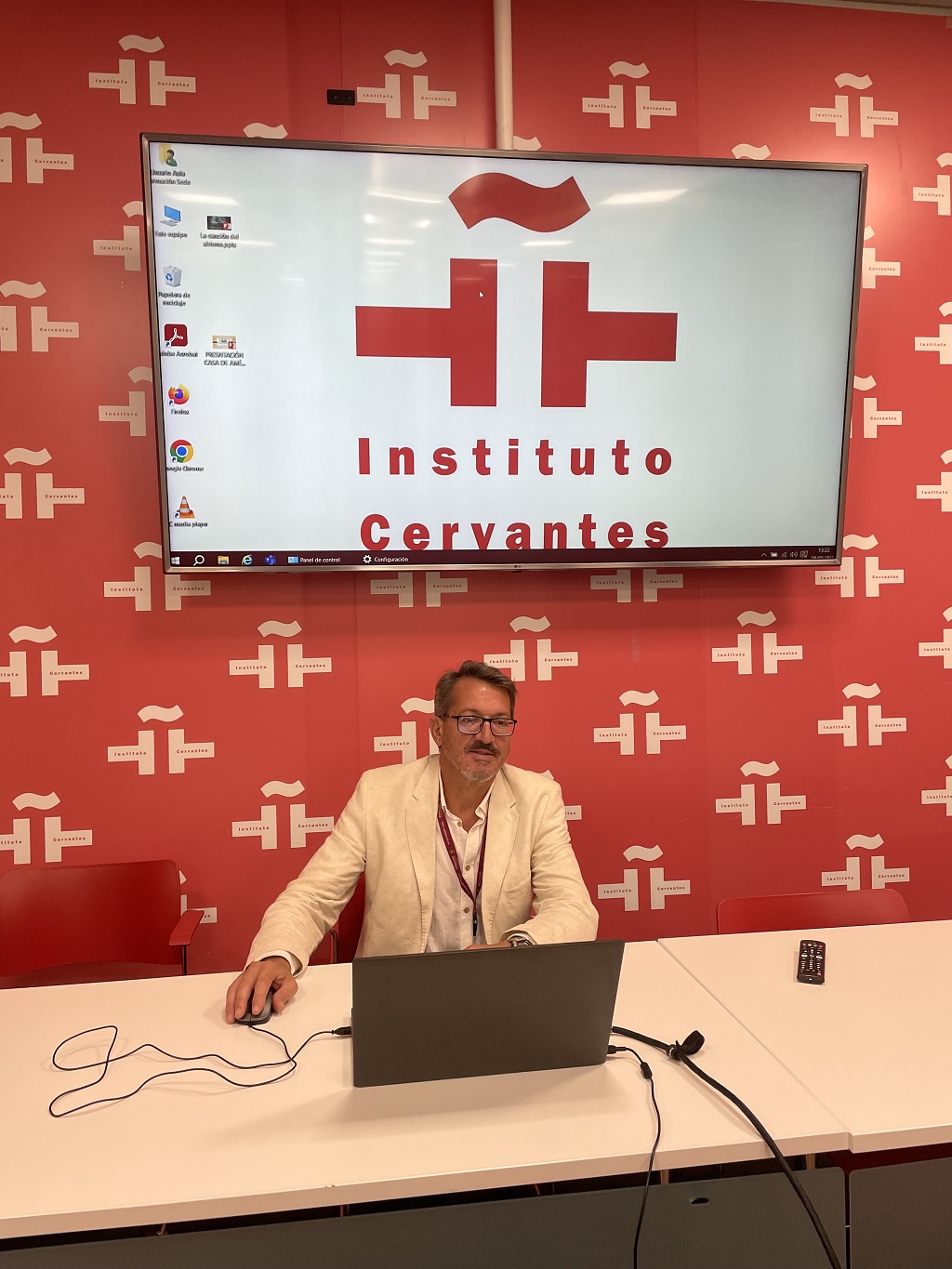 CONGRESO INSTITUTO CERVA2NTES 7052024.jpg