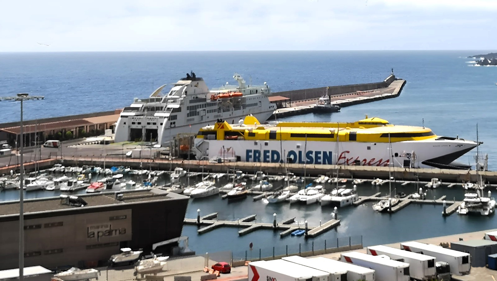 Puerto de Santa Cruz de La Palma.jpg
