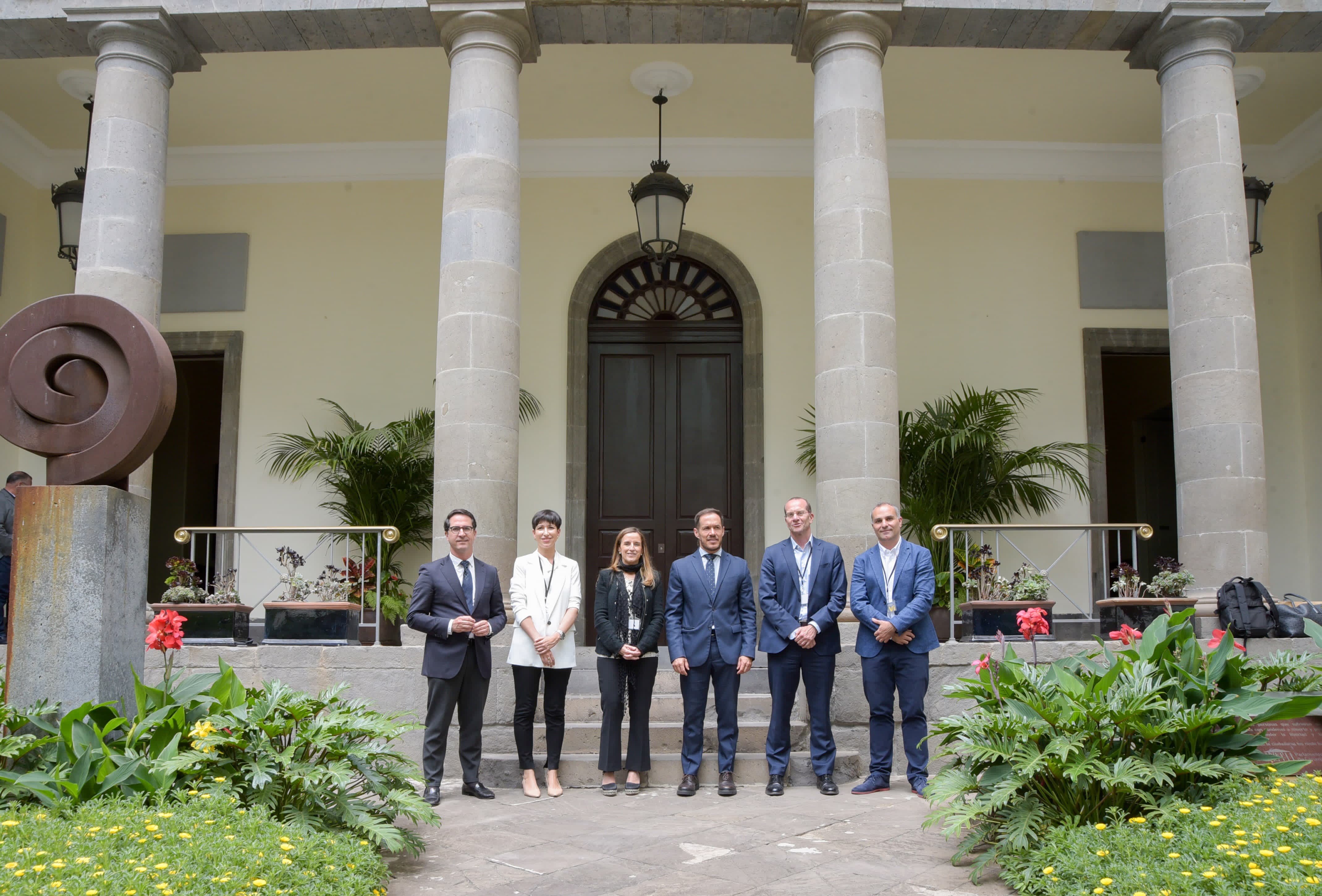 210524 FT Zapata recibe a la consejera delegada de Ecoembes en España para impulsar el reciclaje en Canarias 5.jpg
