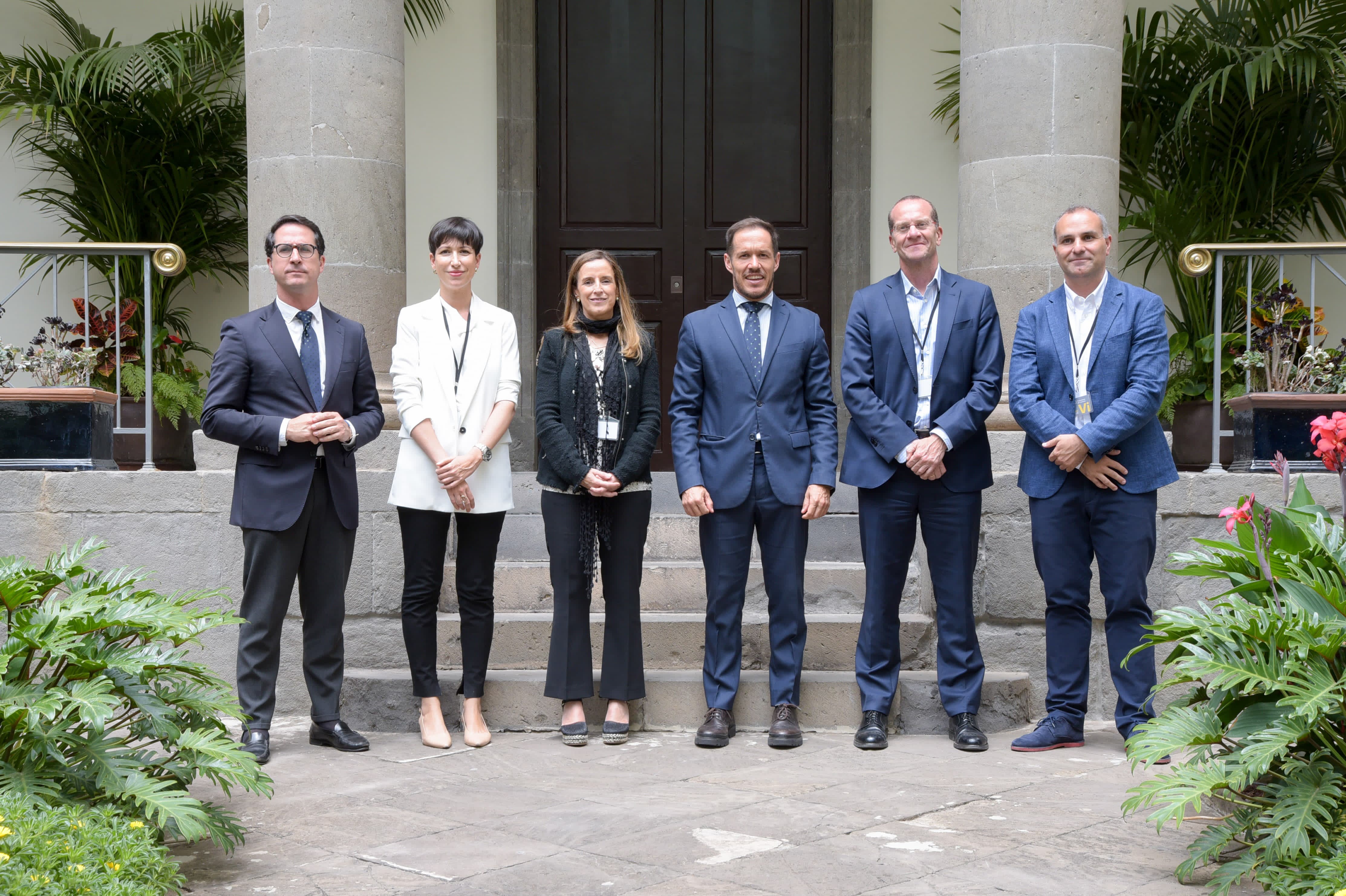 210524 FT Zapata recibe a la consejera delegada de Ecoembes en España para impulsar el reciclaje en Canarias 1.jpg