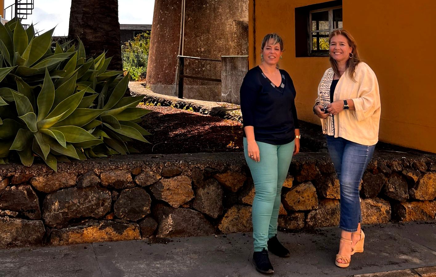 Susana y Celia.jpg