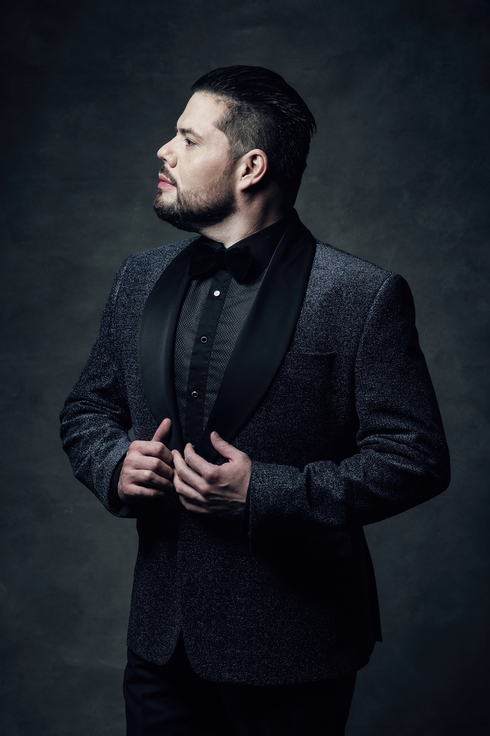 El tenor mexicano Ricardo Calderón.jpg