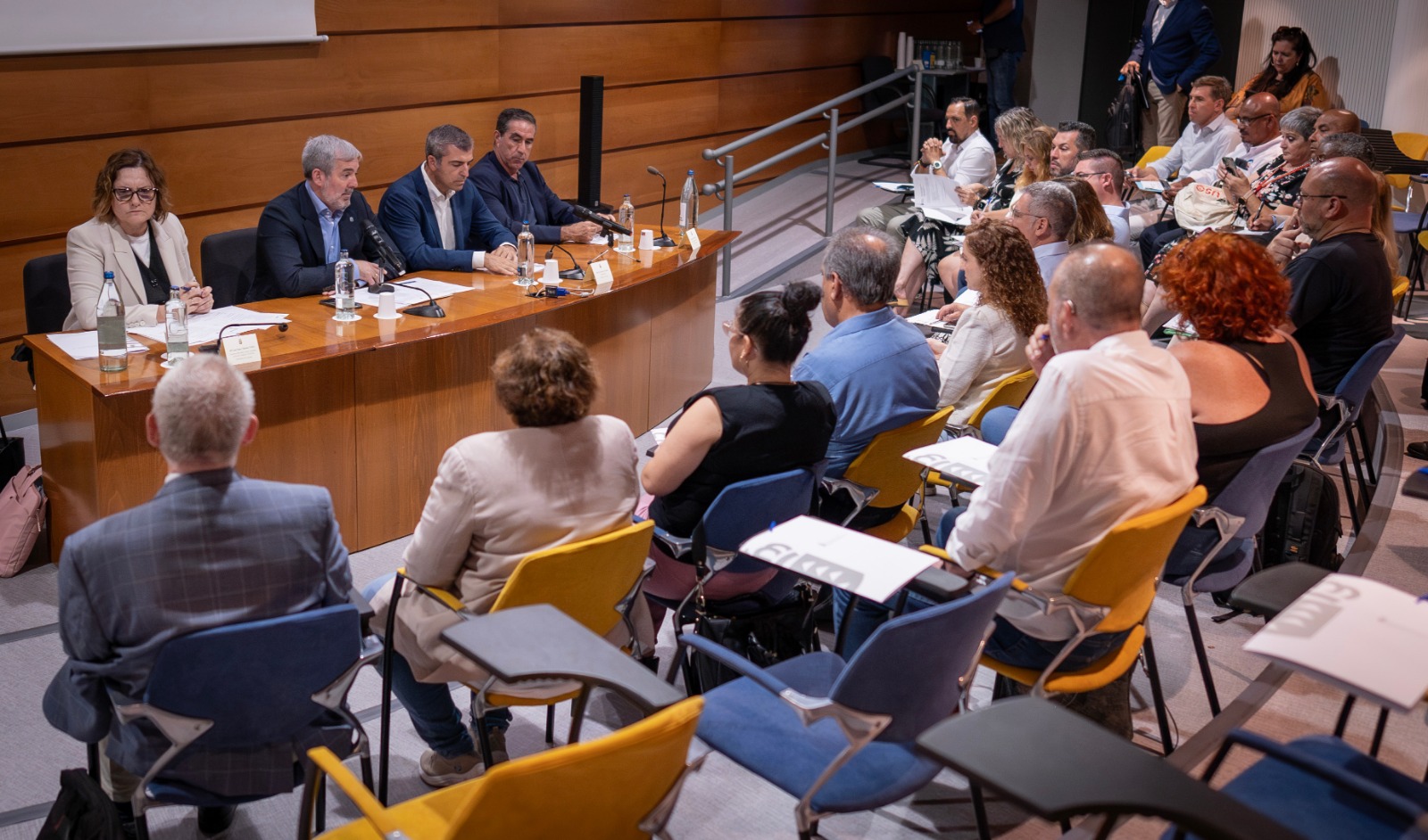 Foro Canario de la Inmigración 3.jpg