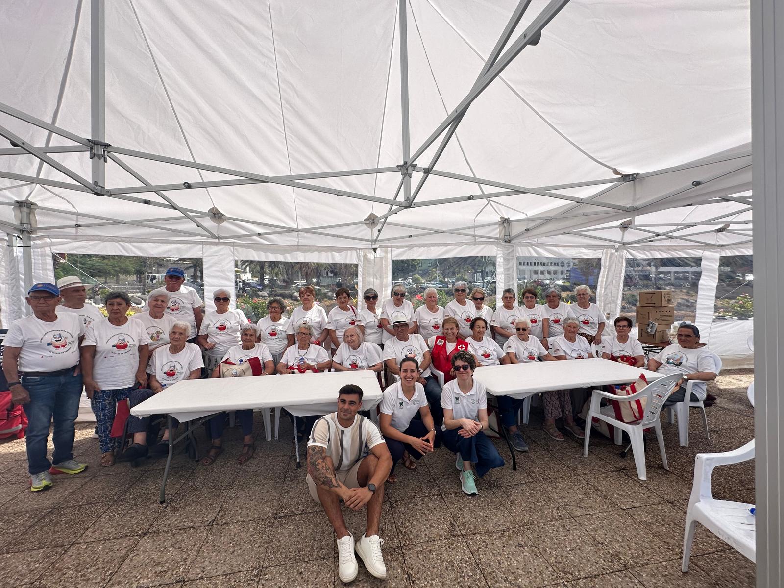Las Oficinas Verdes, protagonistas de las I Jornadas de Concienciación Medioambiental del Mar de Tazacorte   2.jpg