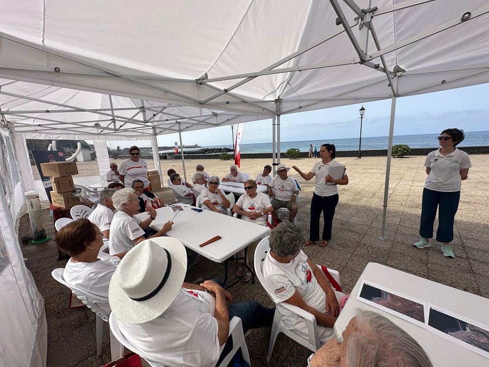 Las Oficinas Verdes, protagonistas de las I Jornadas de Concienciación Medioambiental del Mar de Tazacorte 3.jpg