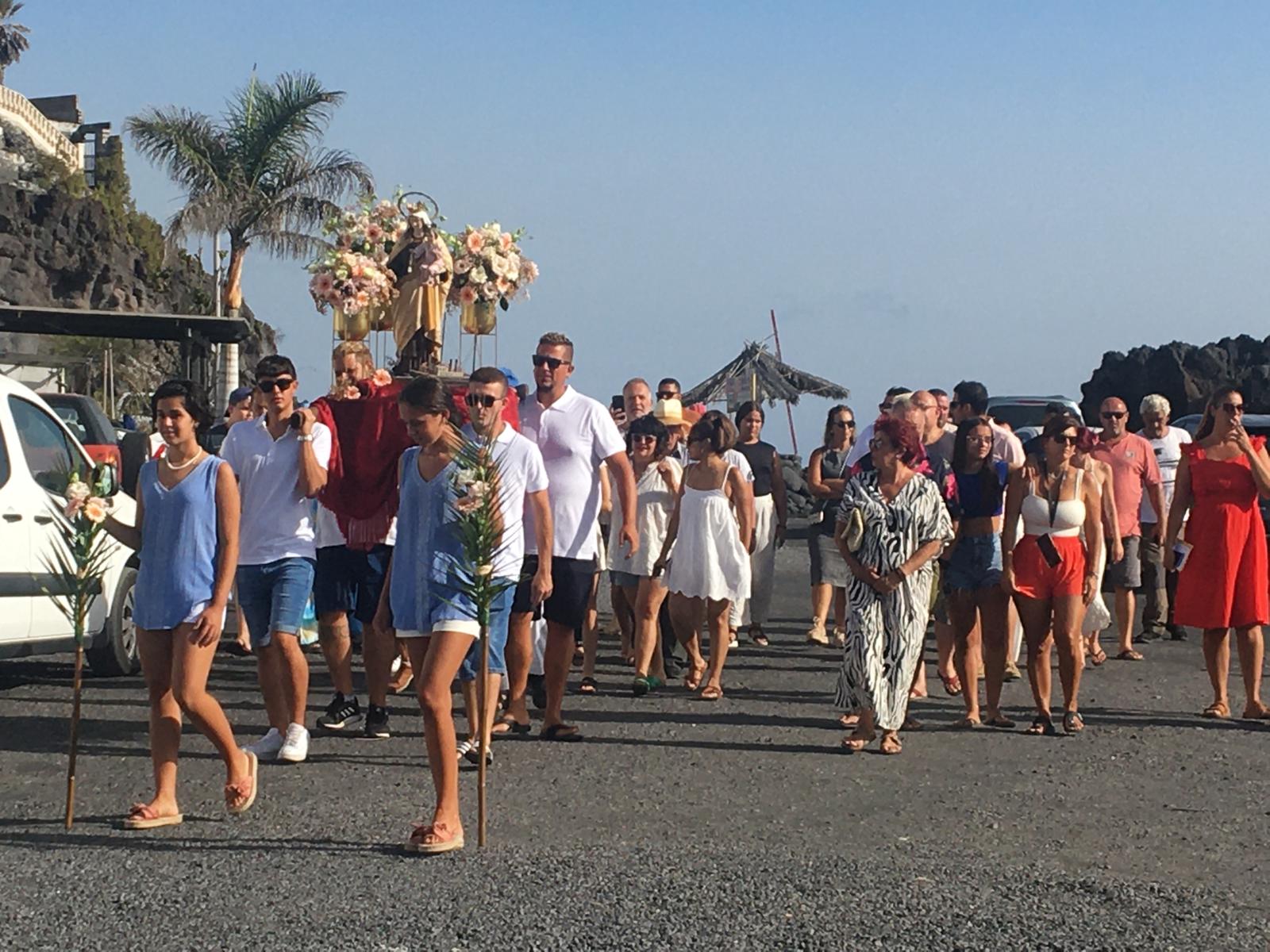 126746000002240136_zc_v1_1724622880728_procesión_virgen_del_carmen.jpg