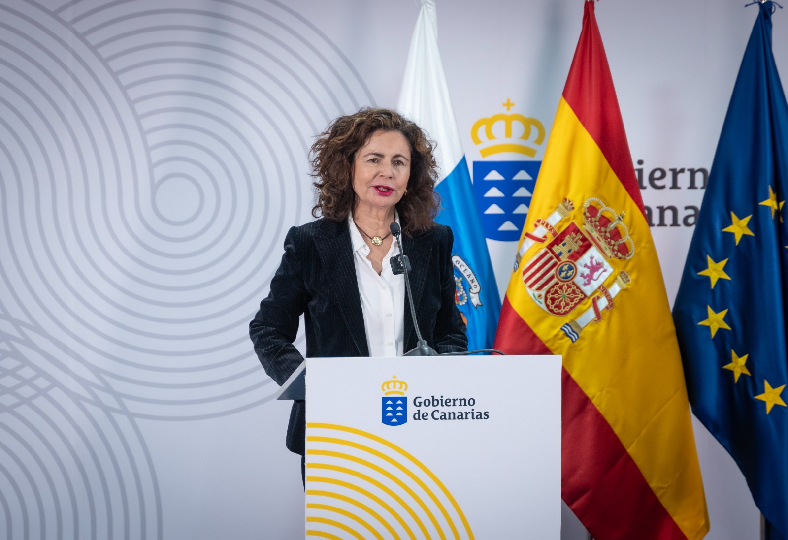 Matilde Asián, consejera de Hacienda y Relaciones con la Unión Europea.jpg