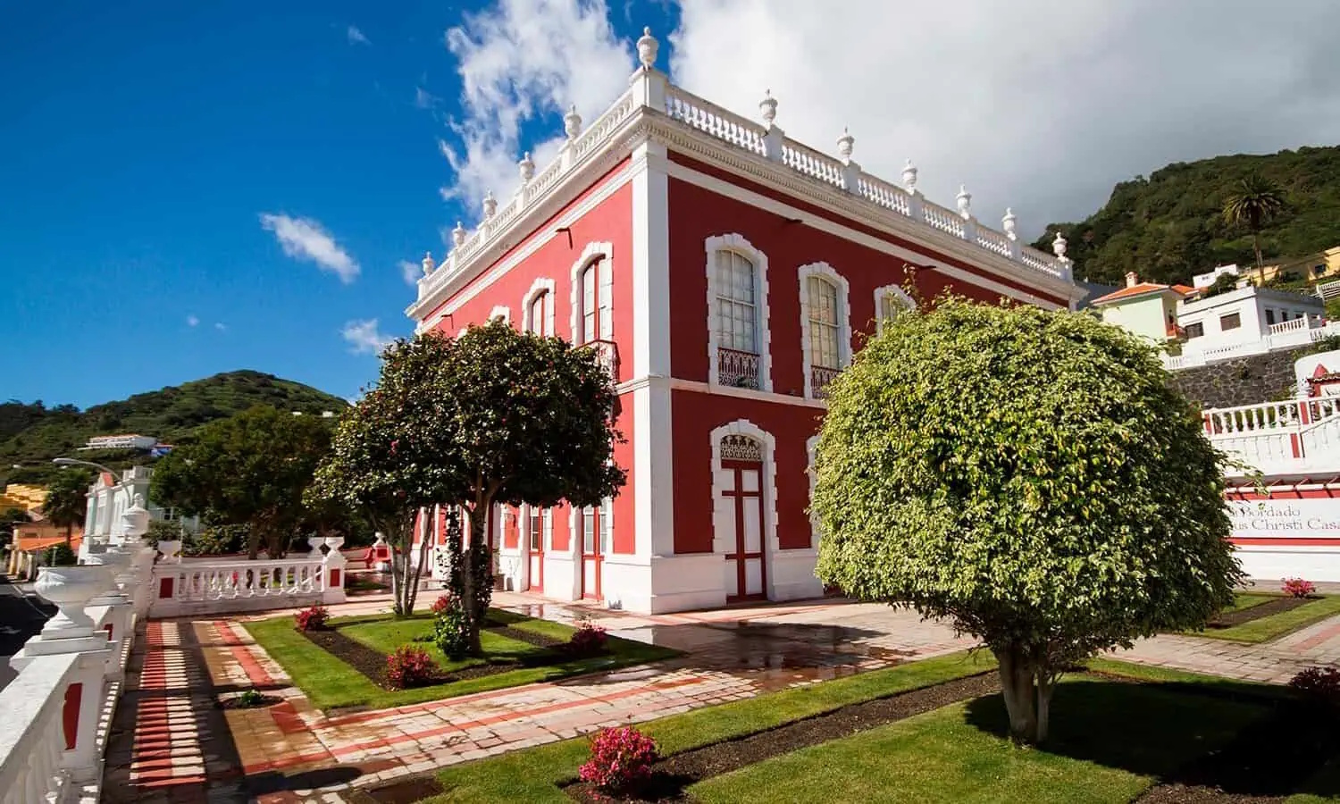 casa-roja-mazo-1500x900.jpg