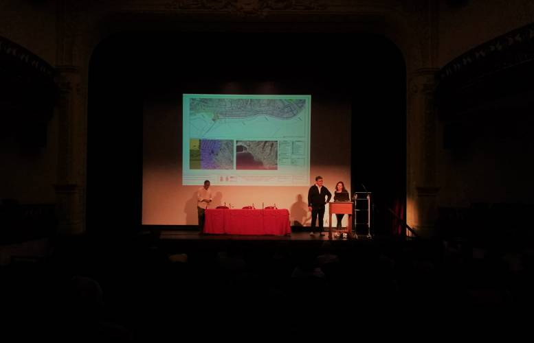 Reunión del lunes 29 de abril