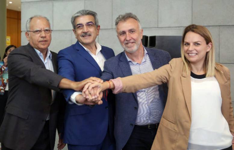 Casimiro Curbelo (ASG); Ángel Víctor Torres (PSOE); Román Rodríguez (NC) y Noemí Santana (Unidas Podemos)