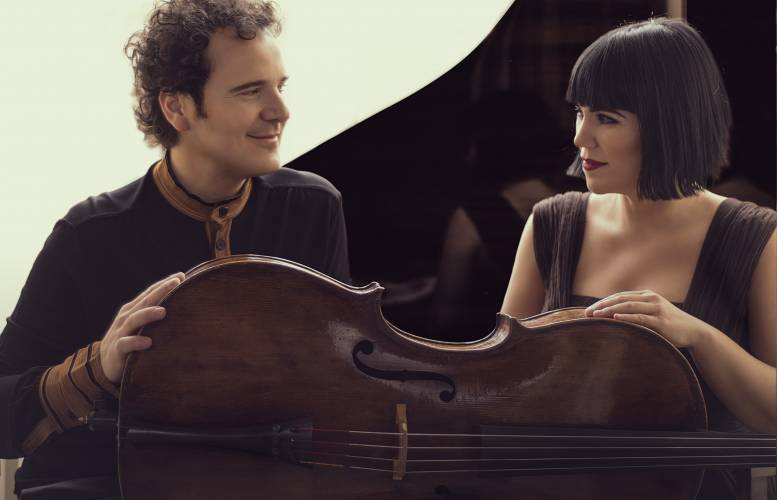 Damián Martínez y Marta Moll